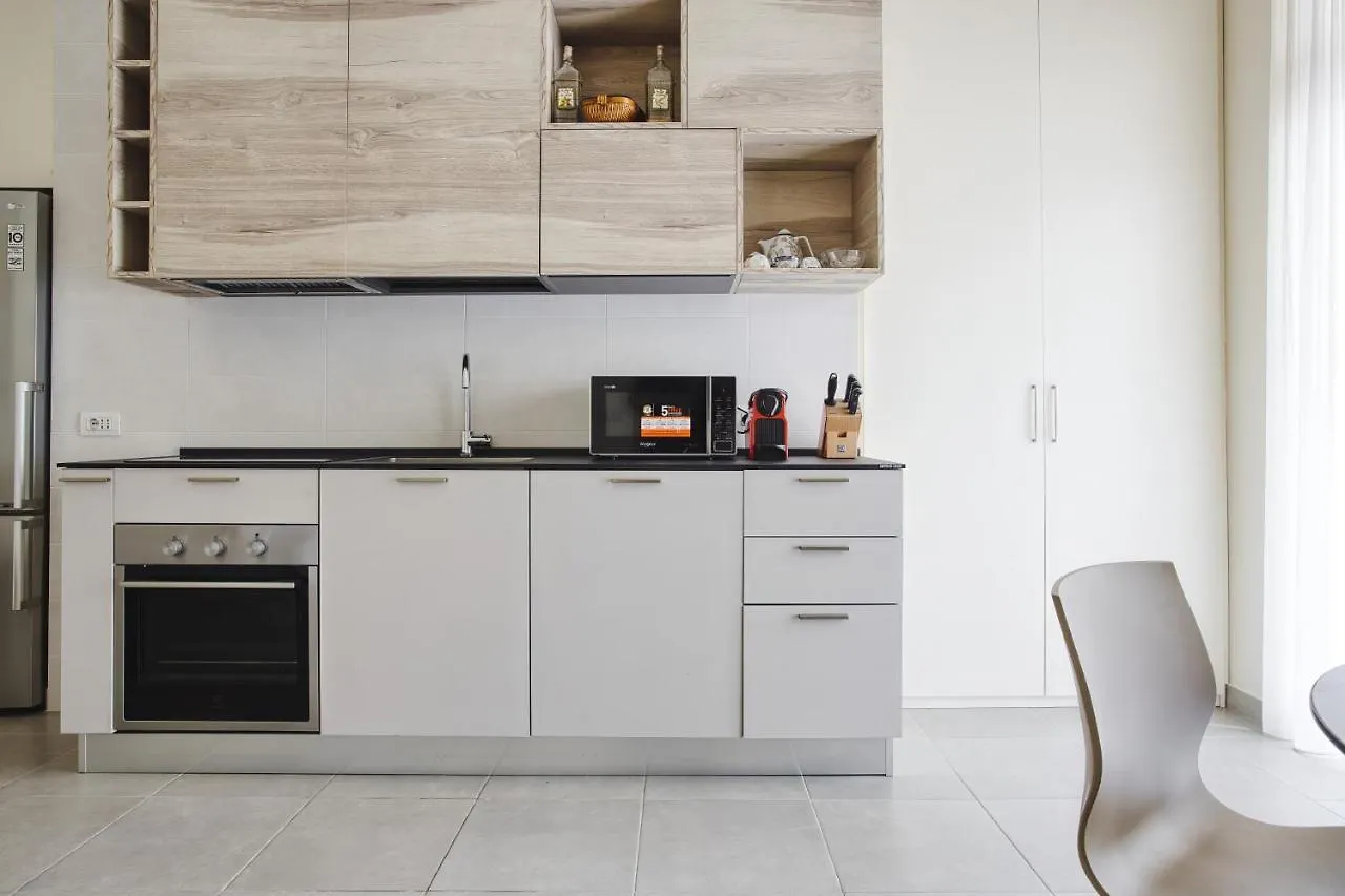 Apartamento Joivy Welcoming Studio Near Citylife Milão